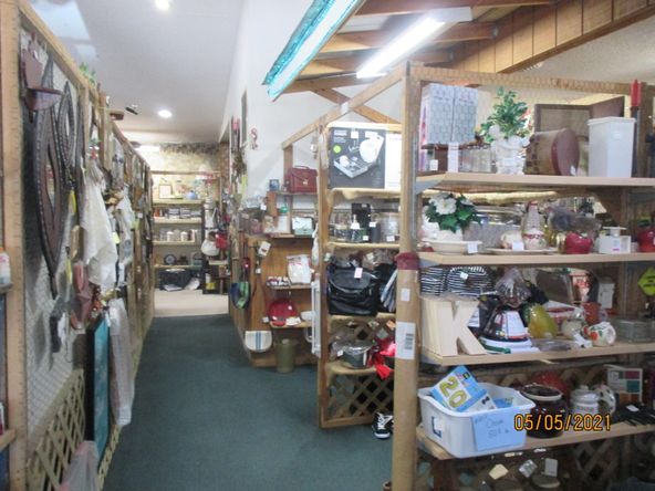 54 E Hwy 54, Hermitage, MO 65668